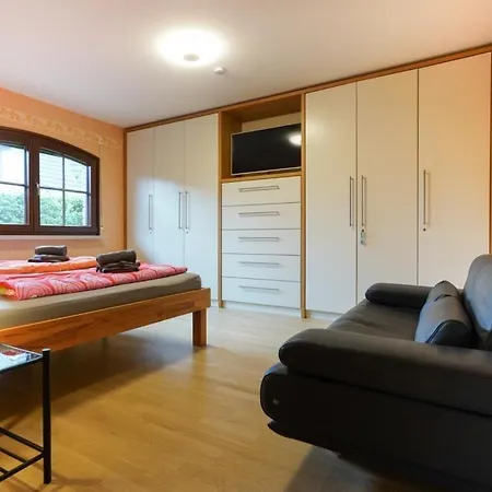 Apartment Leni