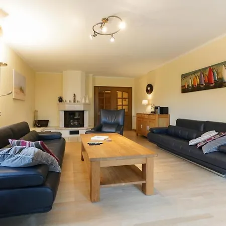 Leni Apartment *