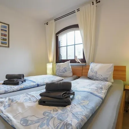 Apartment Leni *